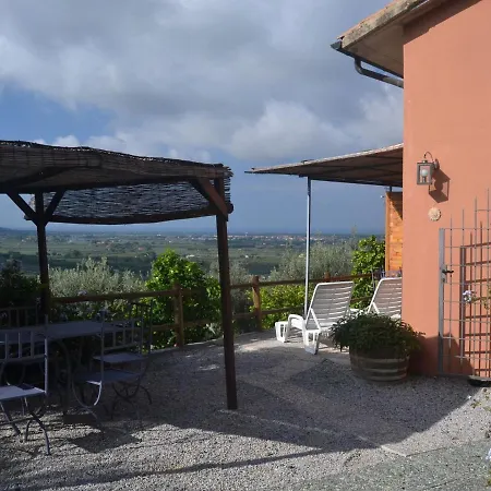 Belvilla By Oyo Peaceful With Garden Castagneto Carducci